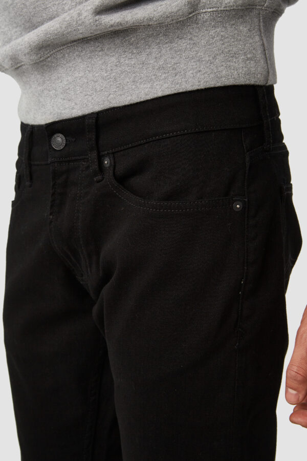 Kings of Indigo Ryan Stay Black Rinse 149. AK111151401 6118 C scaled
