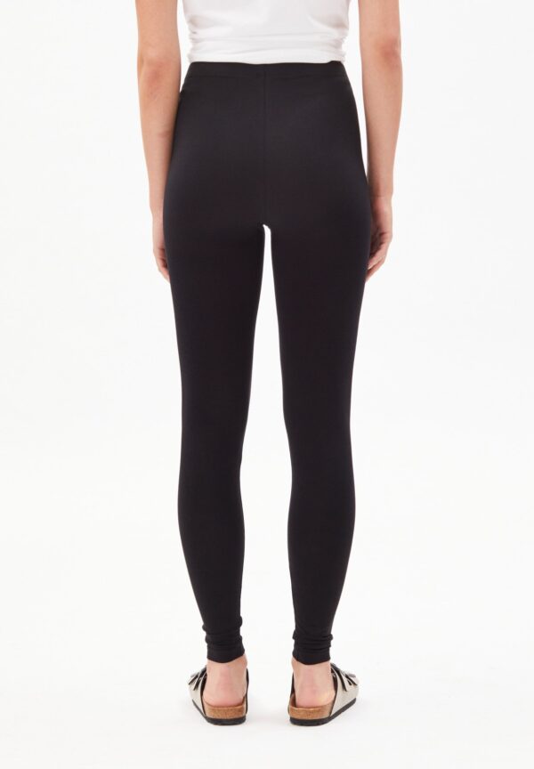 shivaa black01 02
