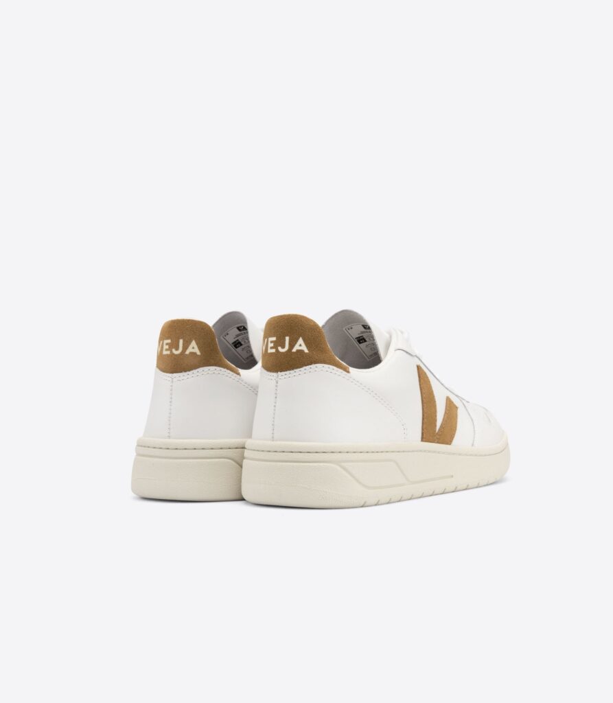 veja v10 camel