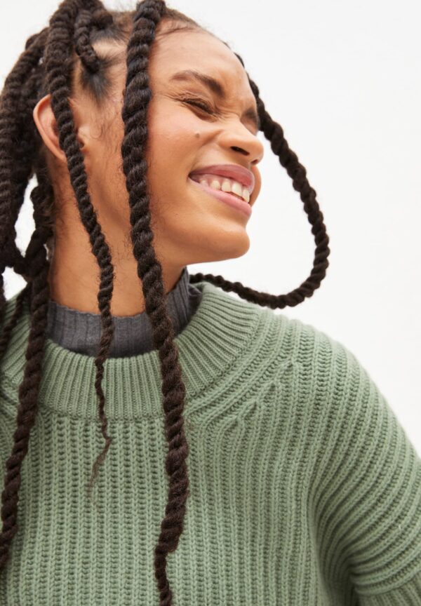 hilariaa soft sage green 03