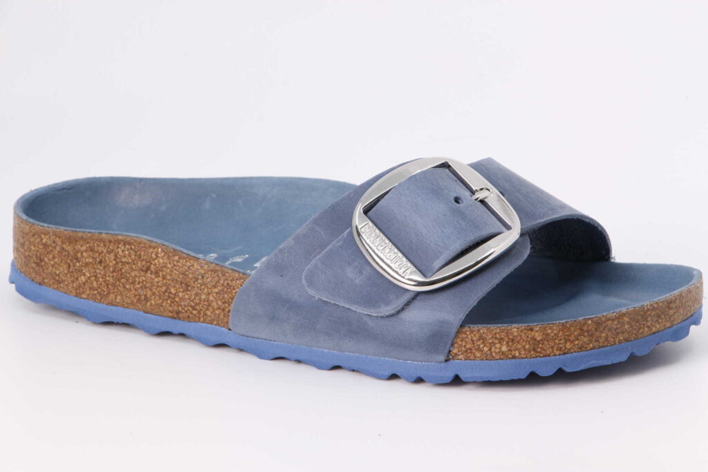 Madrid big buckle dusty blue