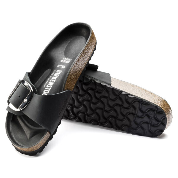 1006523 sole