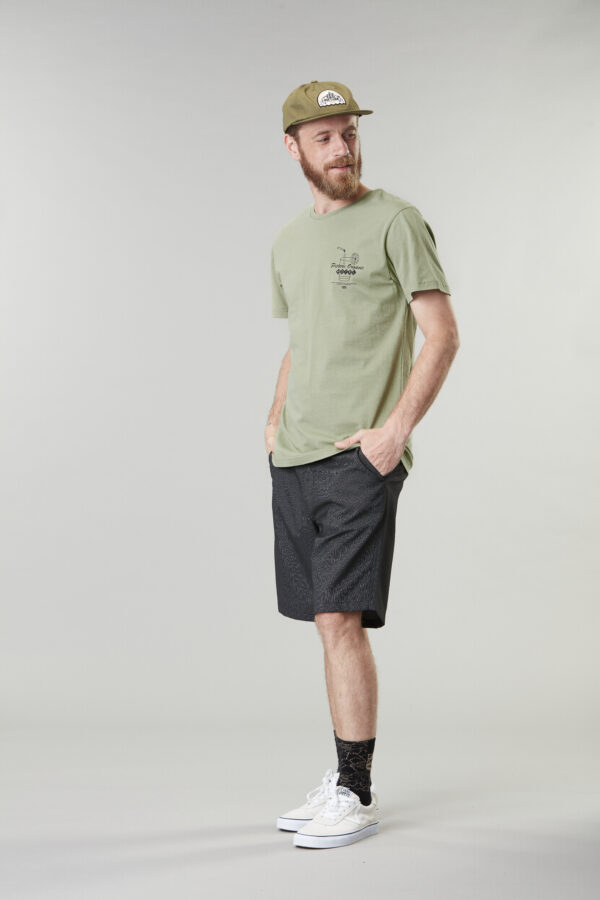 vacation tee
