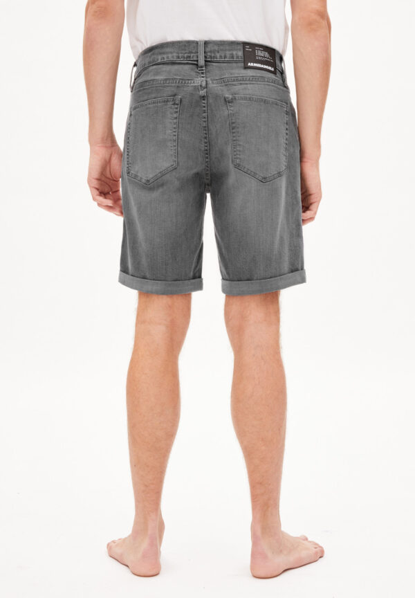 naail black dnm moon grey 02