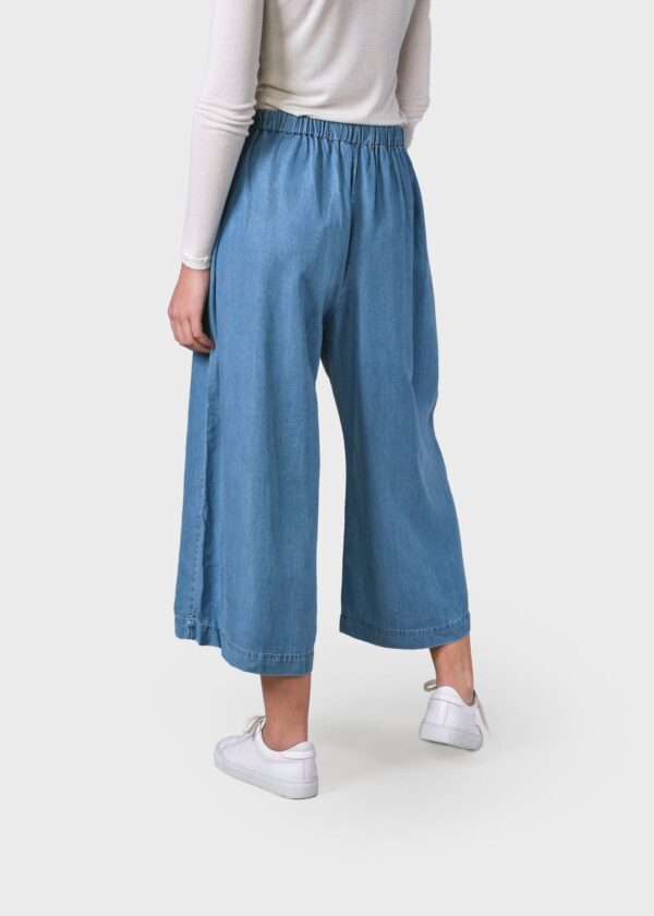 Leonora pant Pants KC493 Light blue chambrey