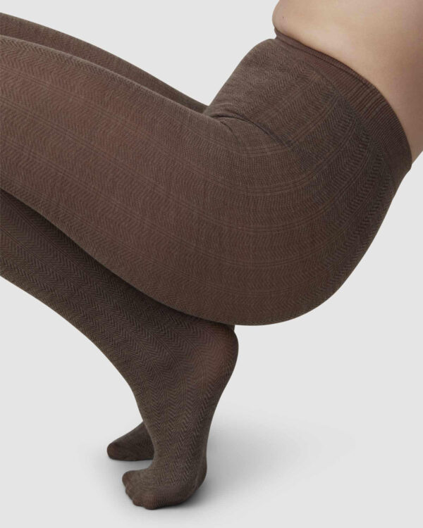 121004114 ylva fishbone tights mid brown swedish stockings 3