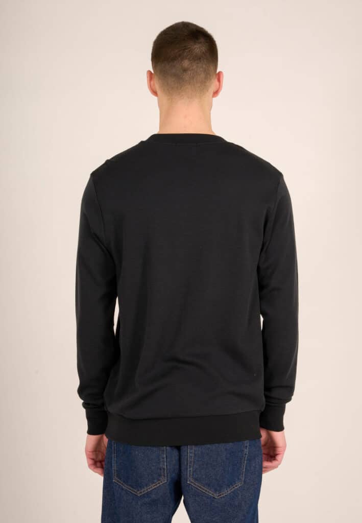 Merino_wool_crew_neck_sweat-Sweats