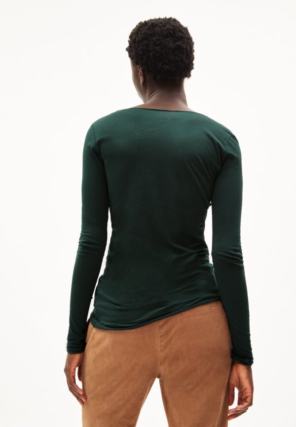 einiaa soft dark scarab 02