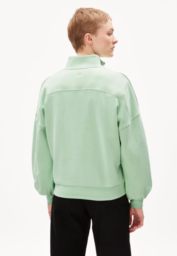 eminaa light apple neon 02