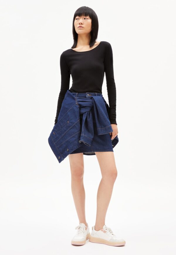 evvaa soft black 05