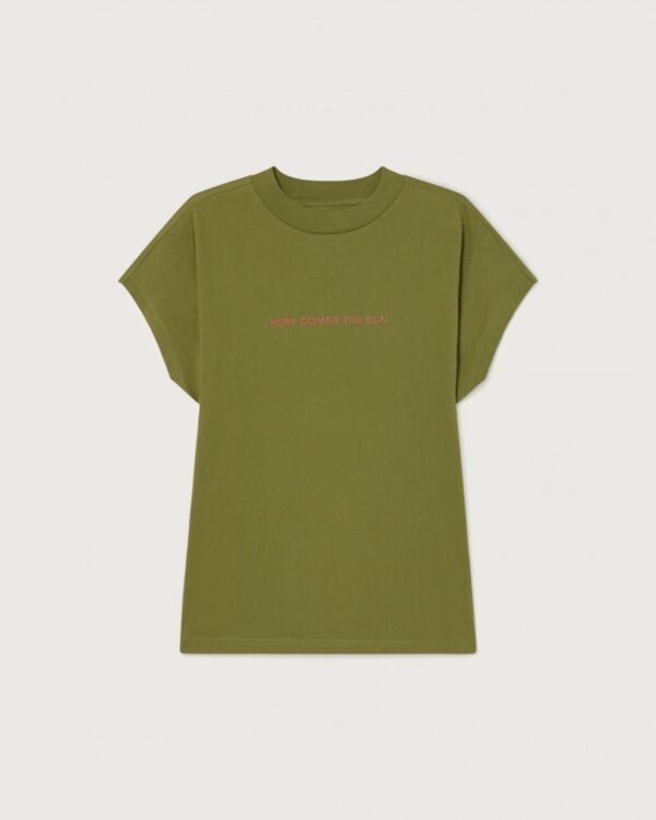 camiseta here comes the sun verde 3