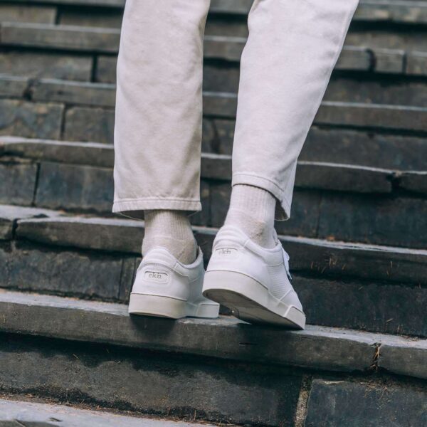 ekn ss22 daisy white details