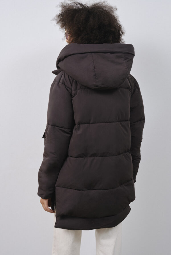 223 EMBASSY OF BRICKS AND LOGS LYNDON PUFFER JACKET BLACK 009