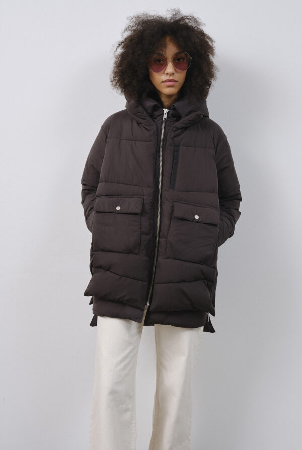 223 EMBASSY OF BRICKS AND LOGS LYNDON PUFFER JACKET BLACK 024