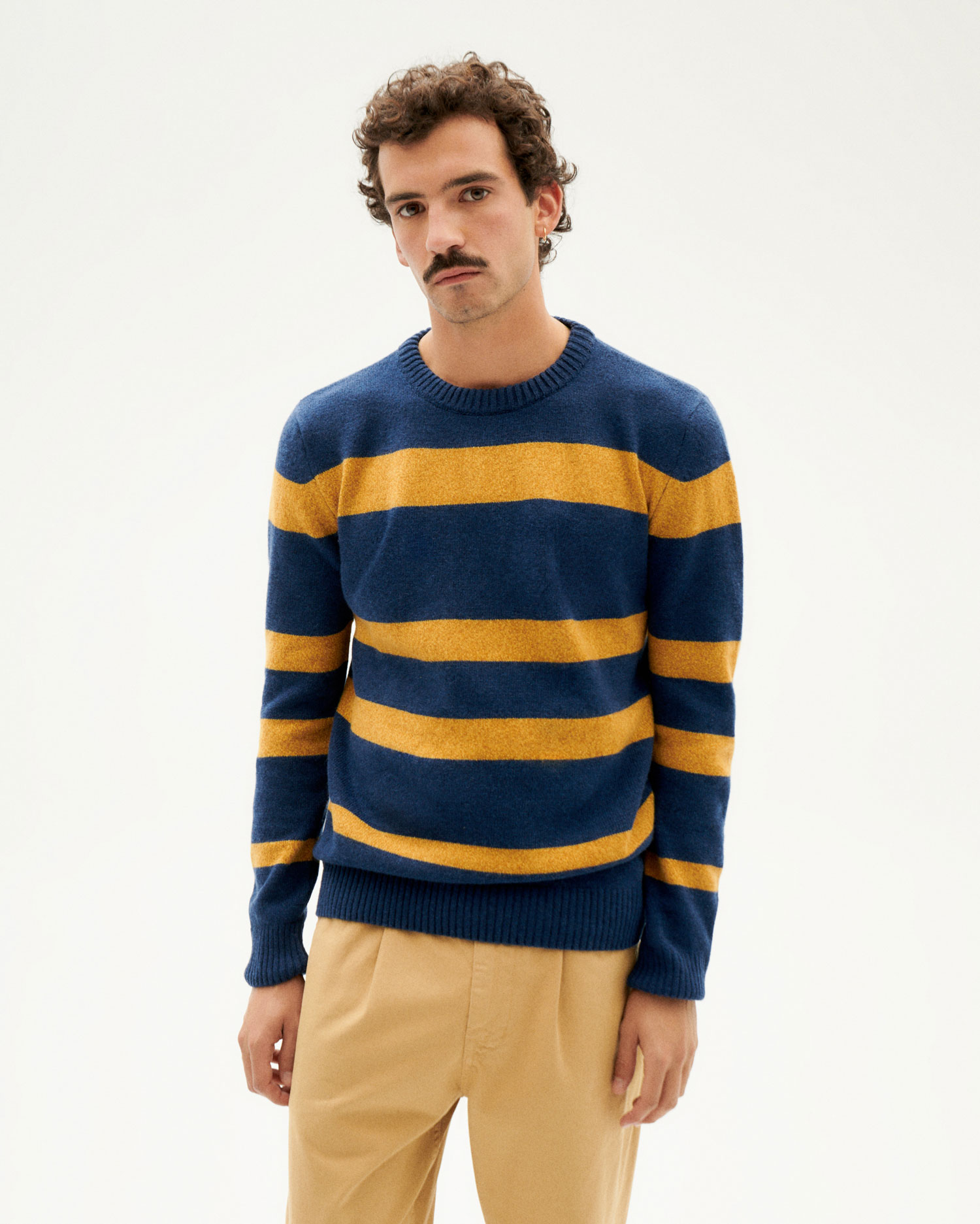 Thinking Mu Strickpullover Navy Guillaume Knitted Sweater 1 guillaume