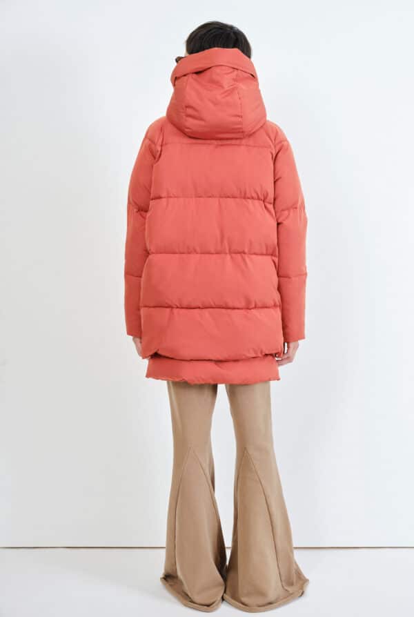 233 Lyndon Puffer Jacket Burnt Red 042