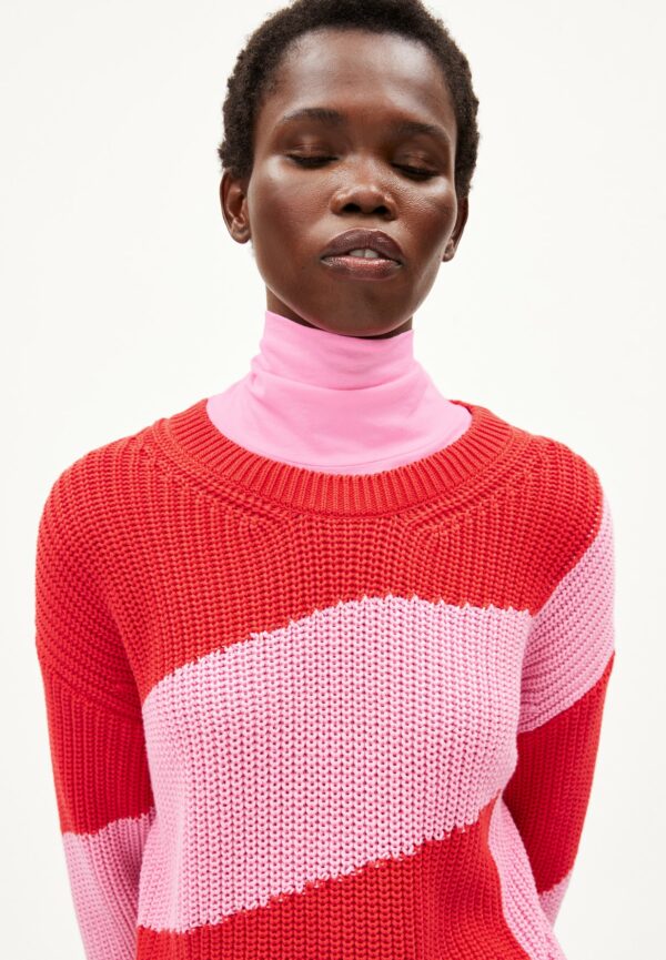 nuriaas blockstripes red alert pink me up more 03