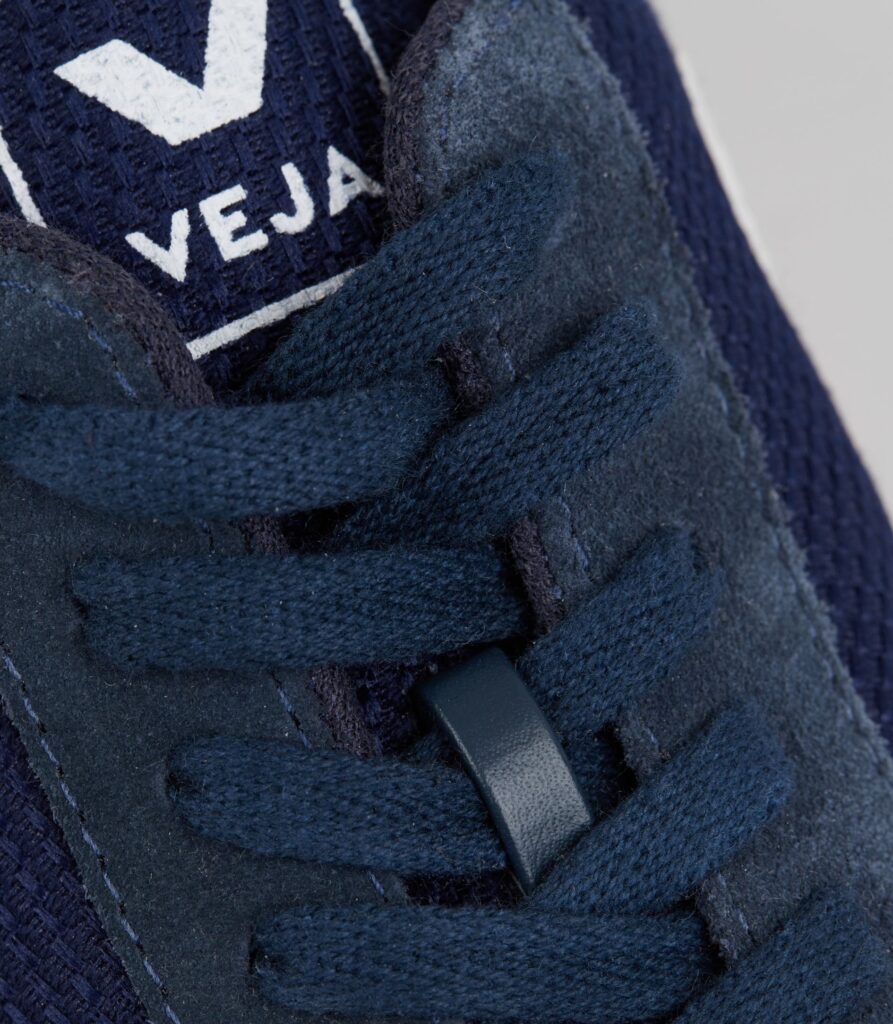 laces