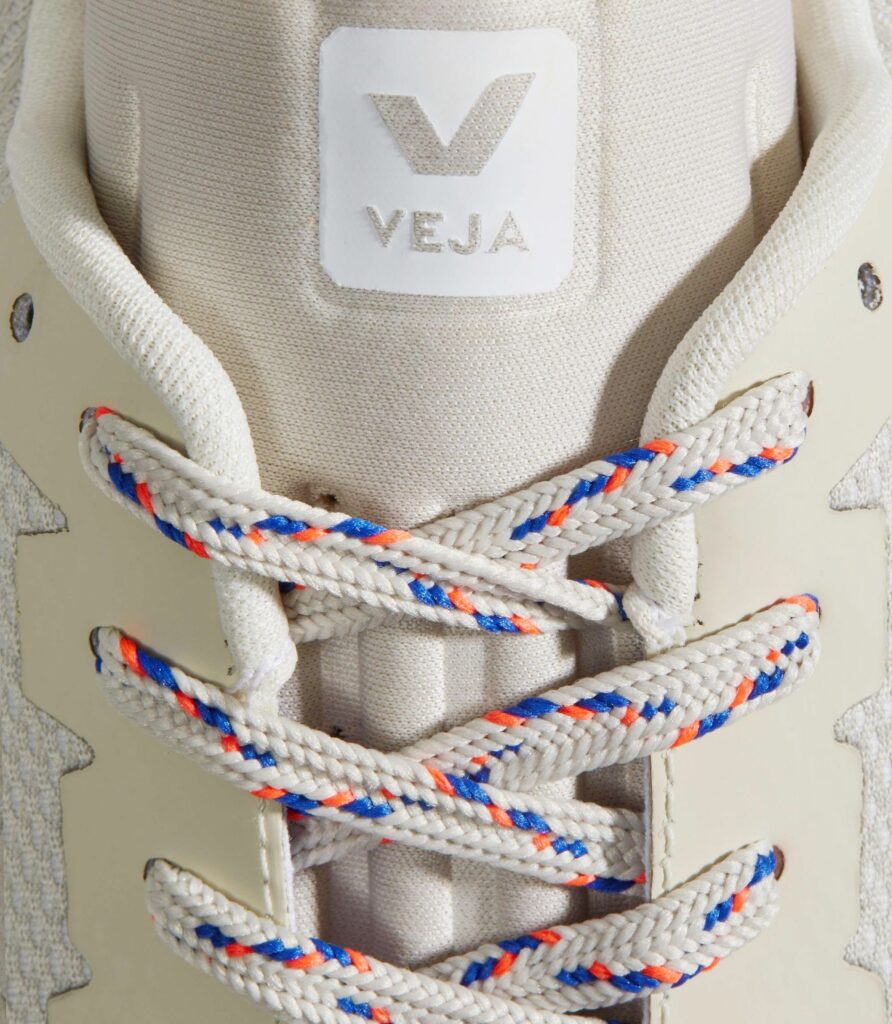 laces