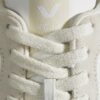 laces