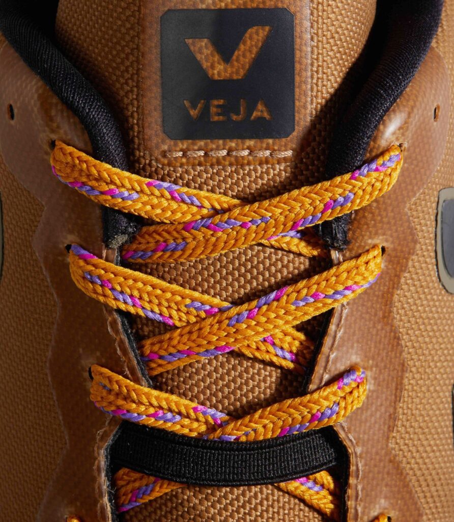 laces