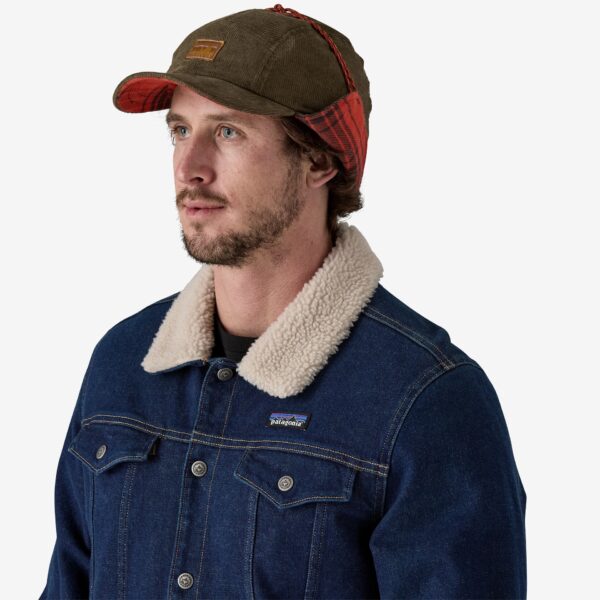 earflap cap