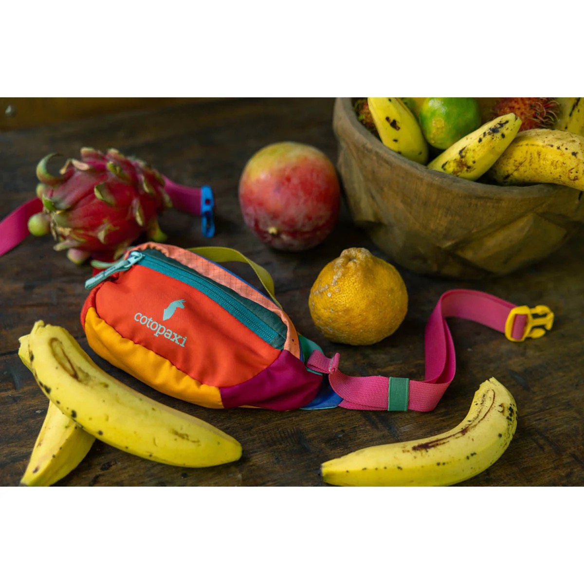Cotopaxi Kapai 1.5L Hip Pack - Del Día Dark Limited Edition Fanny Pack