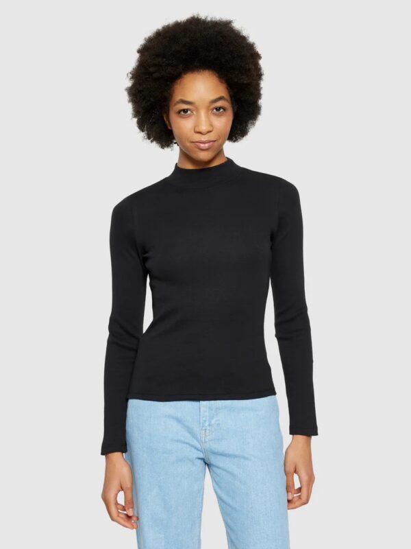high neck rib